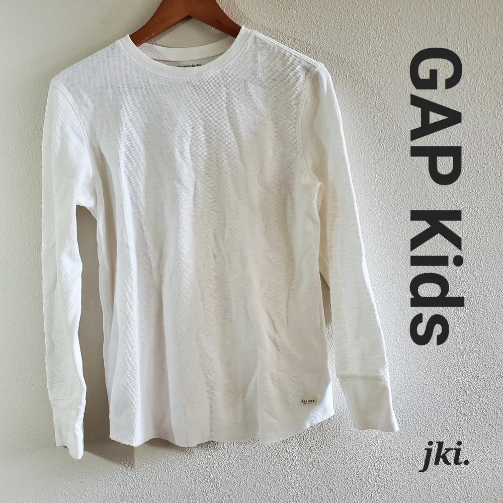 GAP Kids White Tee Longsleeves size: XXL (14-16)